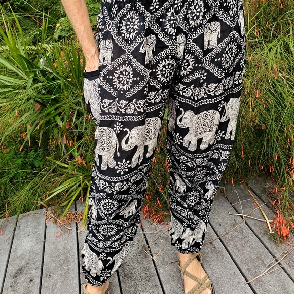 NWOT Elephant Print Pants by BOHO VIB - Picture 6 of 9